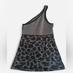 lululemon athletica One-Shoulder Tank Top in Gray and Black
